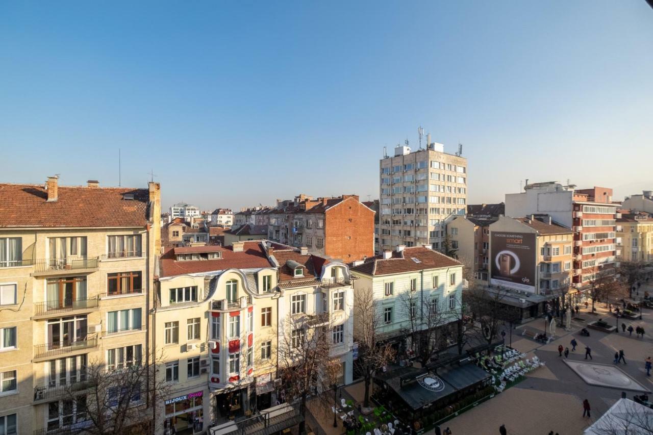 Vitosha Blvd Luxury 2-Bedroom, 2-Bathroom With Balcony София Екстериор снимка
